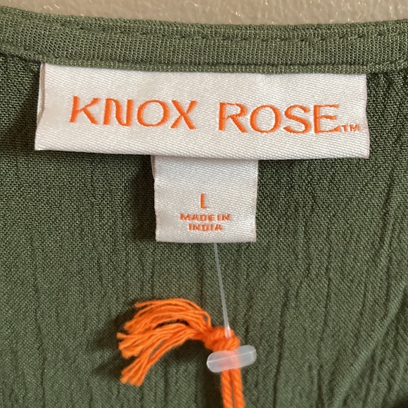 Knox Rose NWT army green blouse - Picture 3 of 6